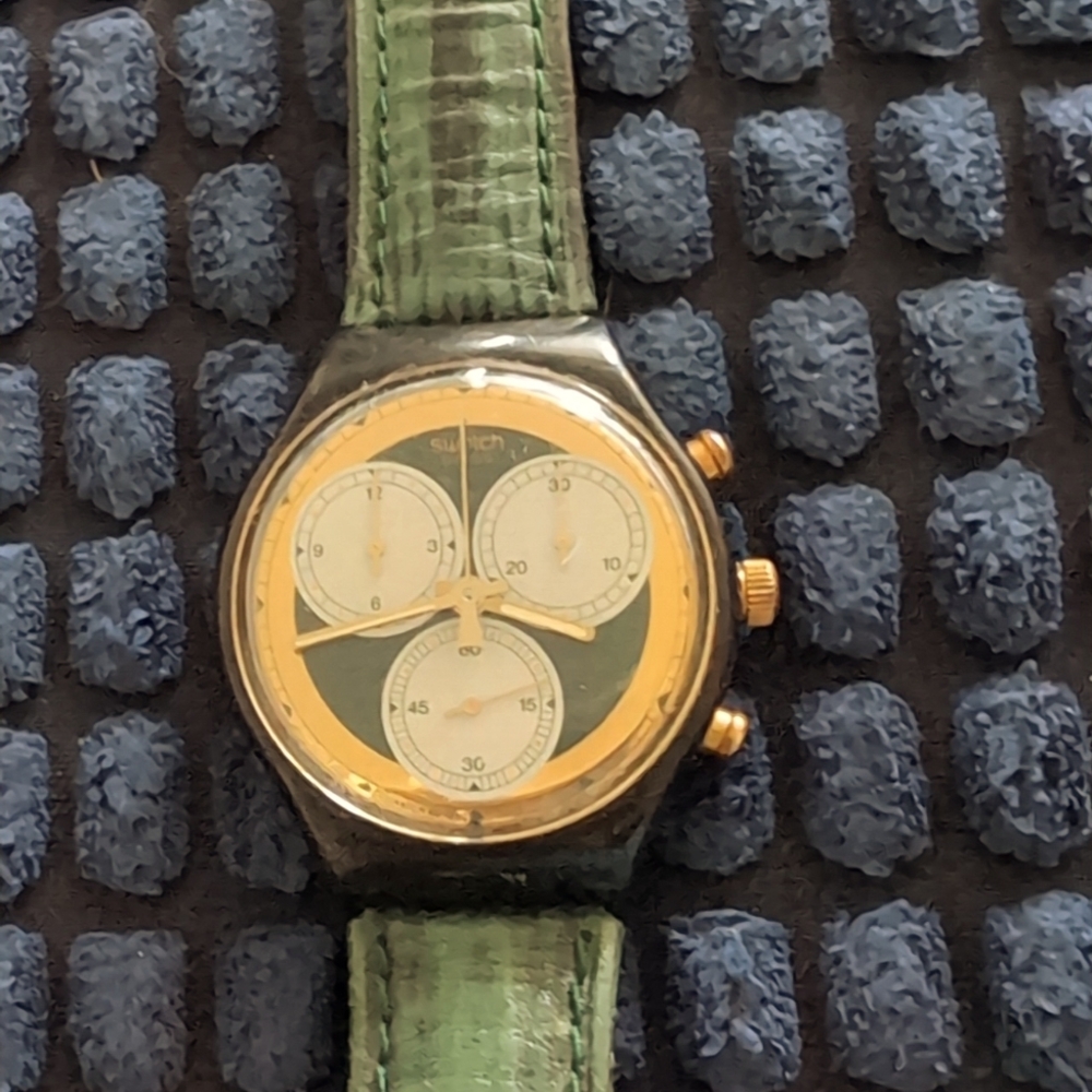3 dial watch, green eel leather strap